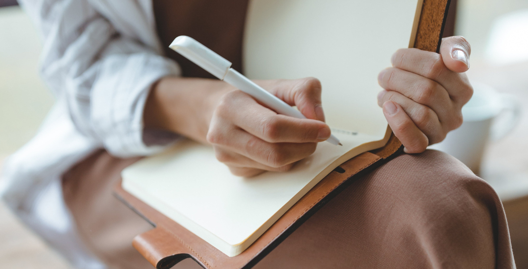 How Journal Prompts Can Help You Find The Love You Deserve